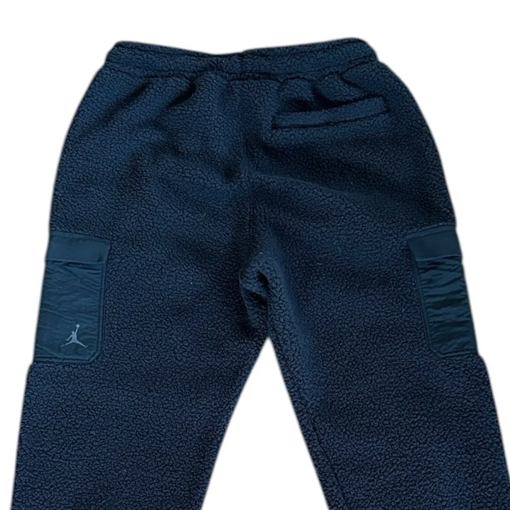 Nike‎ Jordan Flight High-Pile Fleece Cargo Pants Joggers Black Size M NWT